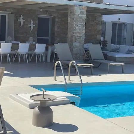 Beachfront With Swimming Pool Villa *