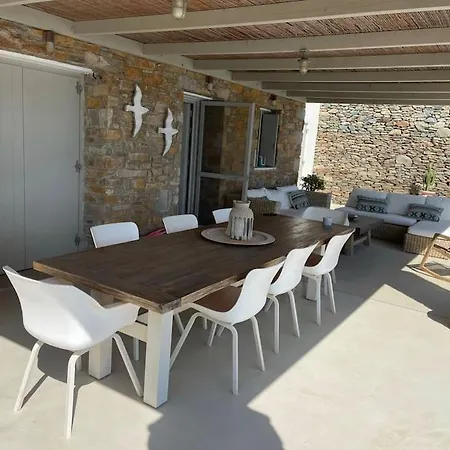 Beachfront With Swimming Pool Kythnos