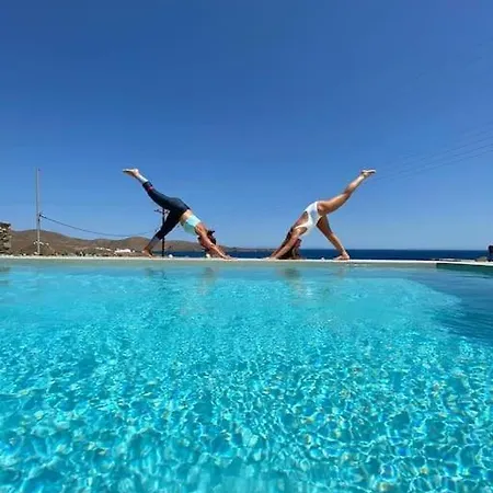Beachfront With Swimming Pool Villa Kythnos
