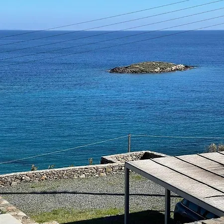 Villa Beachfront With Swimming Pool